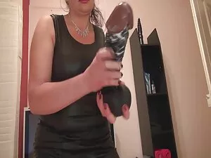 Per noia, una ricca  ...