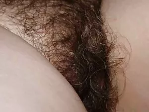 Una bella donna ha g ...